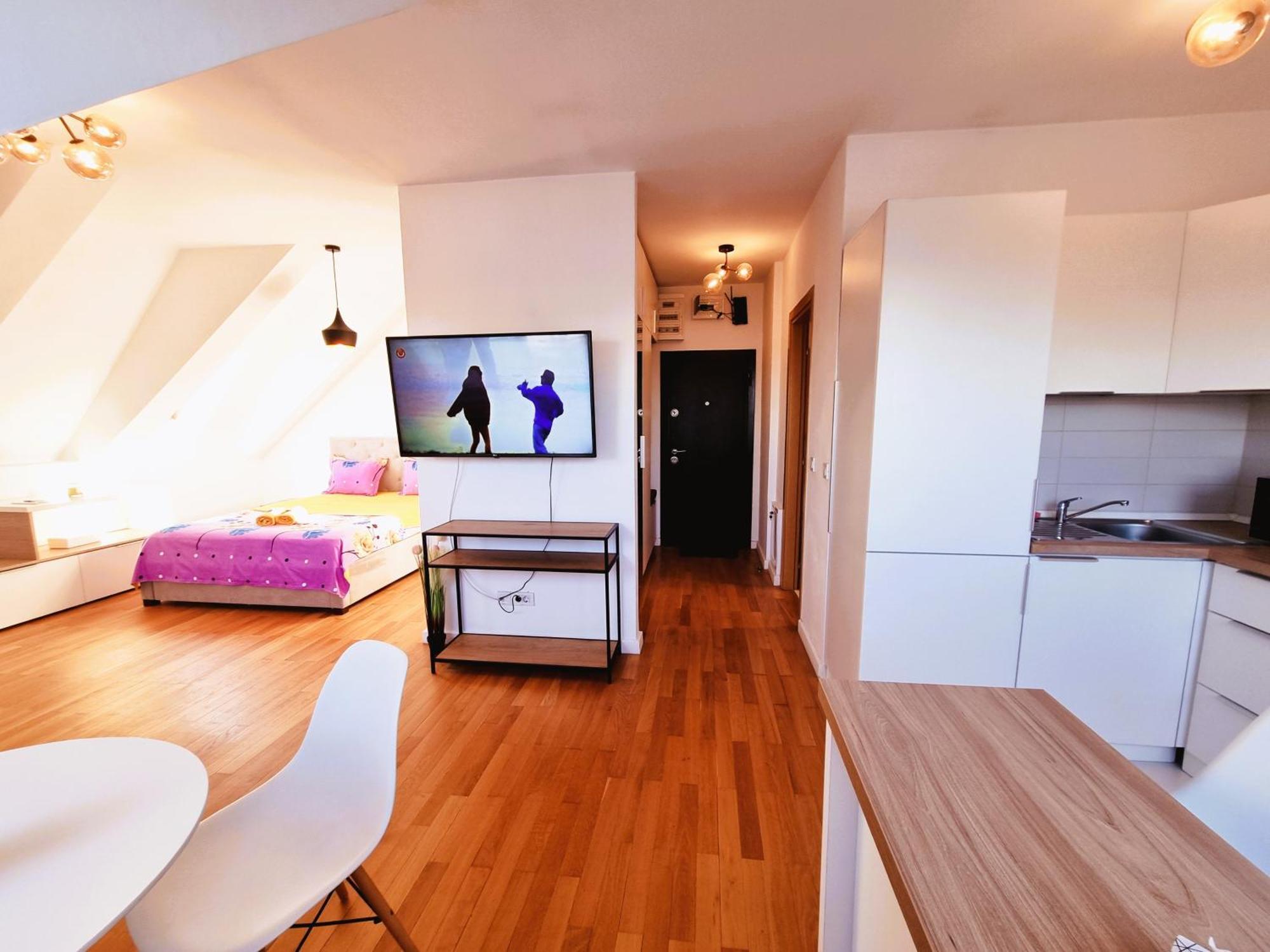 Bucharest Central E Apartment エクステリア 写真