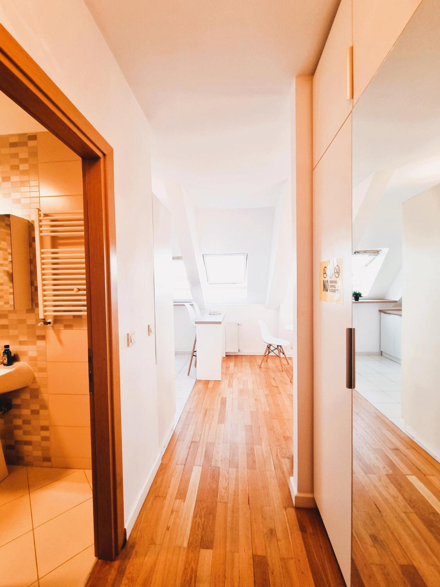 Bucharest Central E Apartment エクステリア 写真